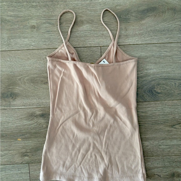 🆕 Pink H&M Ribbed Tank Top - Picture 4 of 4